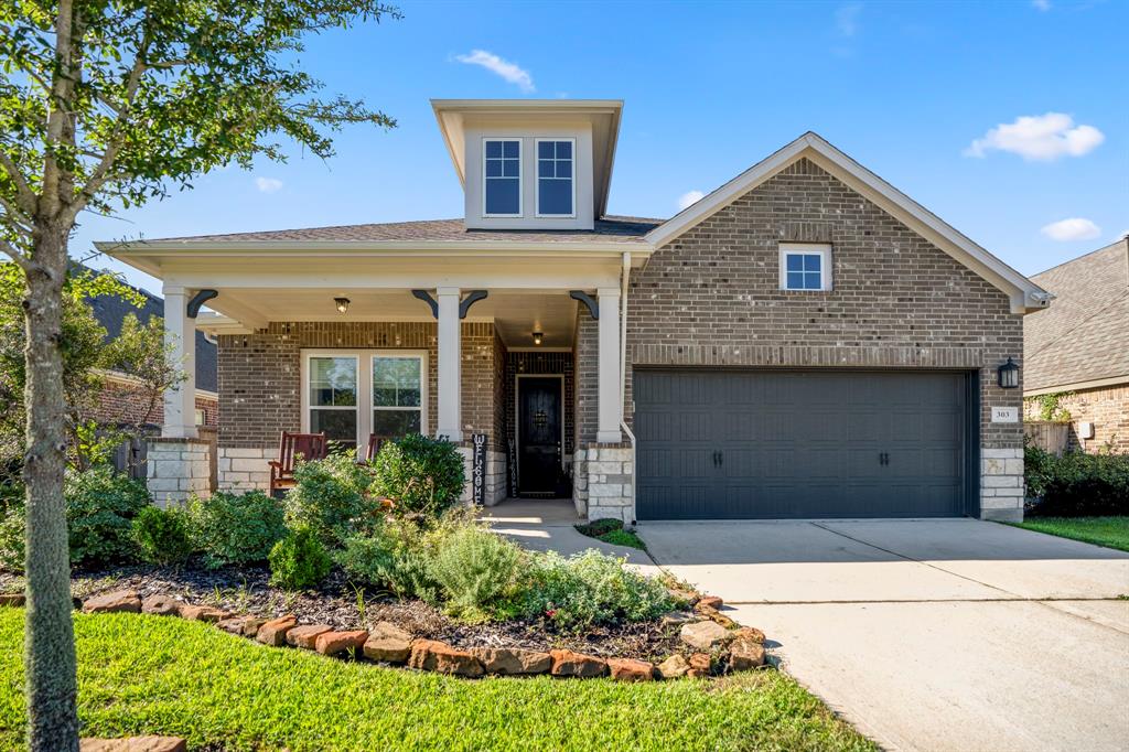 303 Trillium Park Loop, Conroe, Texas image 1