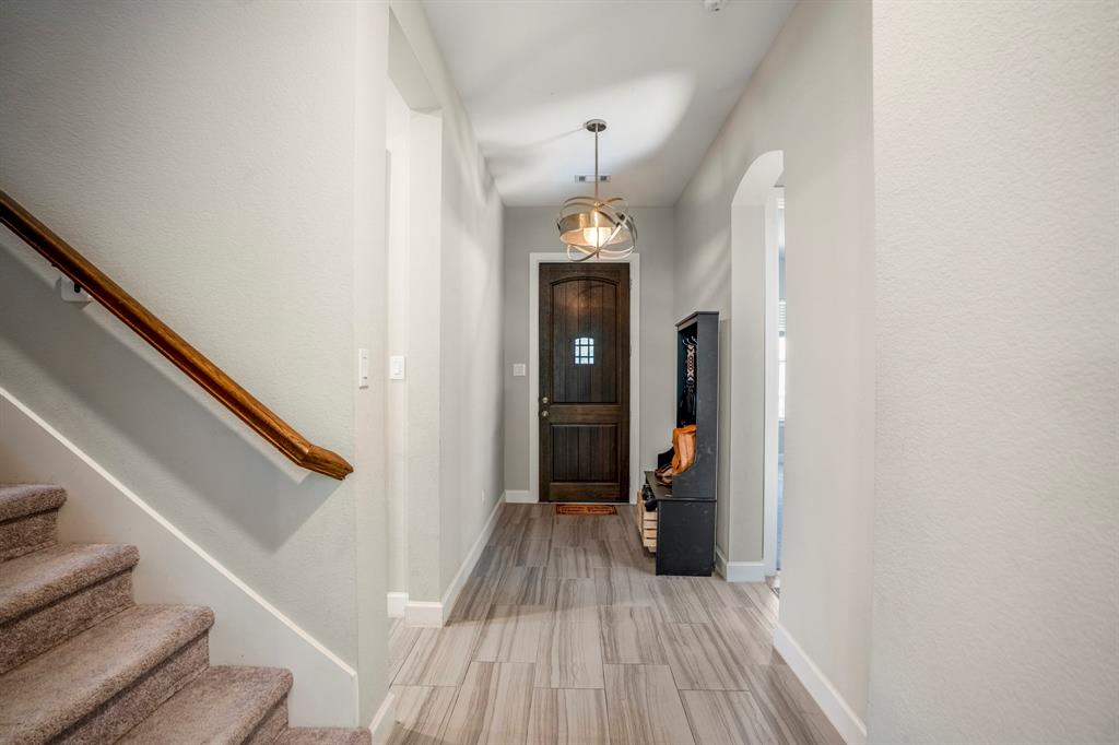 303 Trillium Park Loop, Conroe, Texas image 6