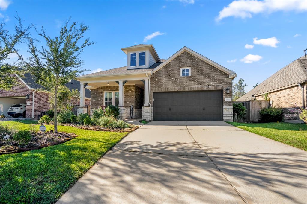 303 Trillium Park Loop, Conroe, Texas image 2