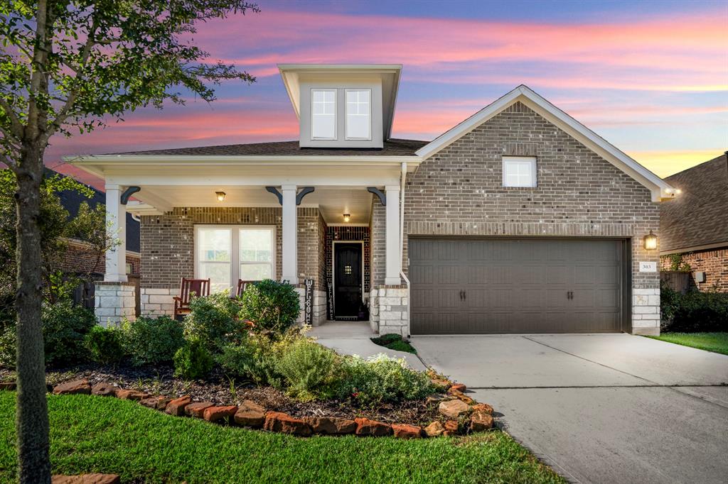 303 Trillium Park Loop, Conroe, Texas image 3