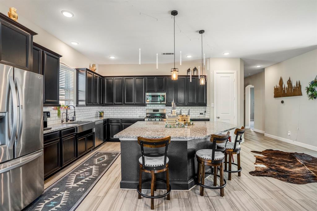 303 Trillium Park Loop, Conroe, Texas image 14
