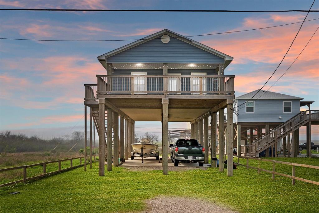 1310 Monument Drive, Surfside Beach, Texas image 1
