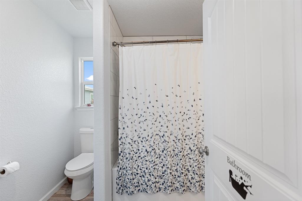1310 Monument Drive, Surfside Beach, Texas image 10