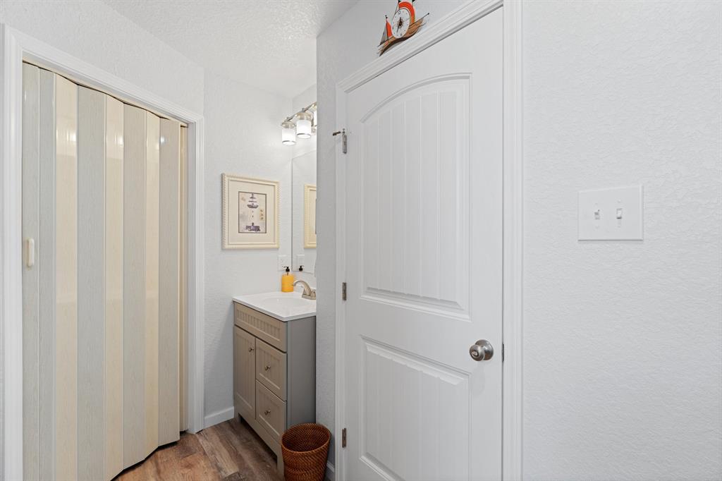 1310 Monument Drive, Surfside Beach, Texas image 11