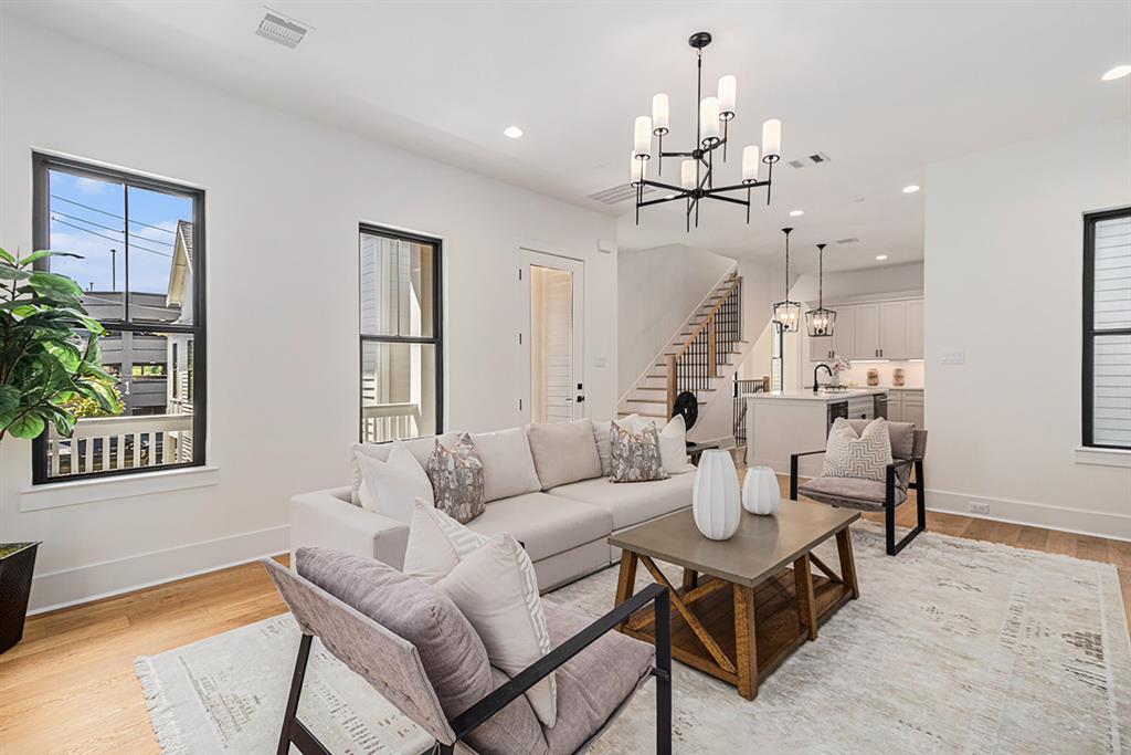 517 E 4th Street, Houston, Texas image 12