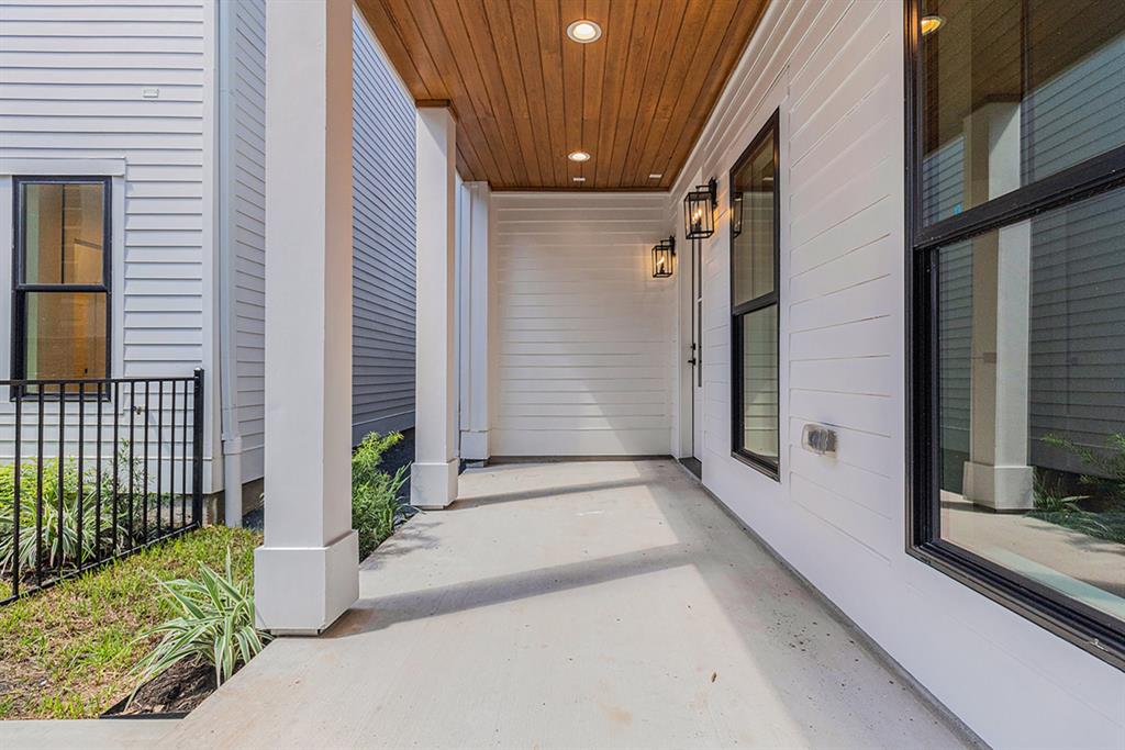 517 E 4th Street, Houston, Texas image 4