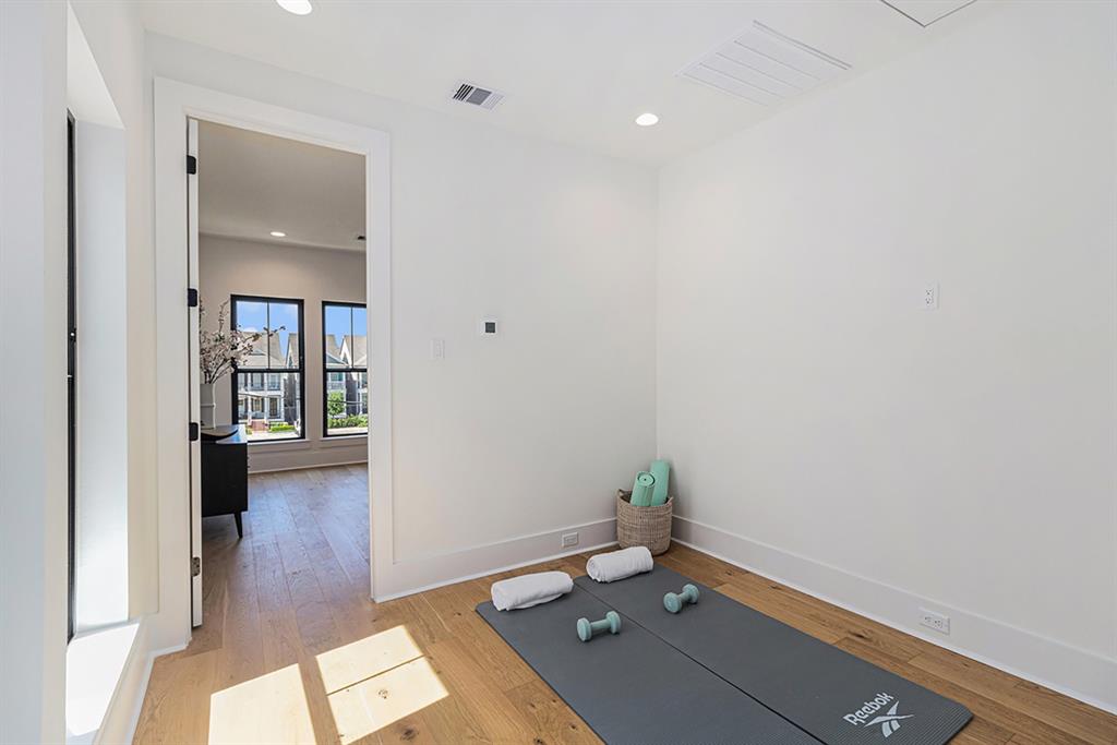 517 E 4th Street, Houston, Texas image 19