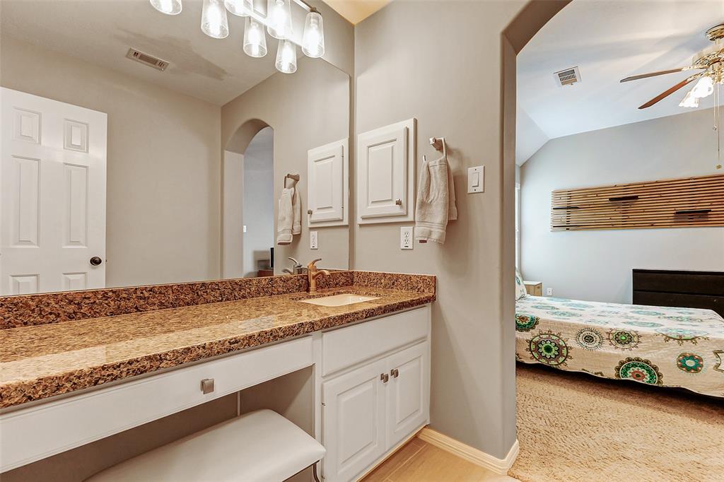 1011 Mahogany Run Drive, Katy, Texas image 31