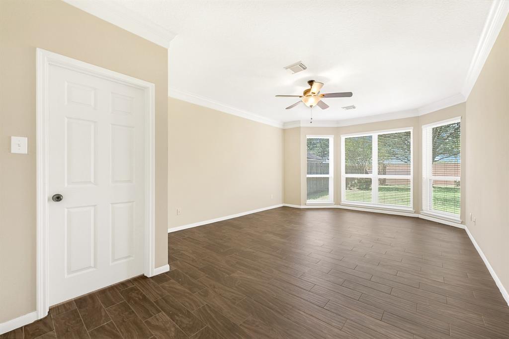 2146 Morning Park Drive, Katy, Texas image 11