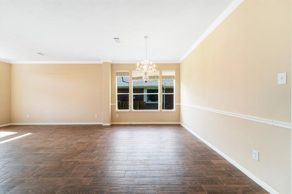 4919 Fern Cove Drive