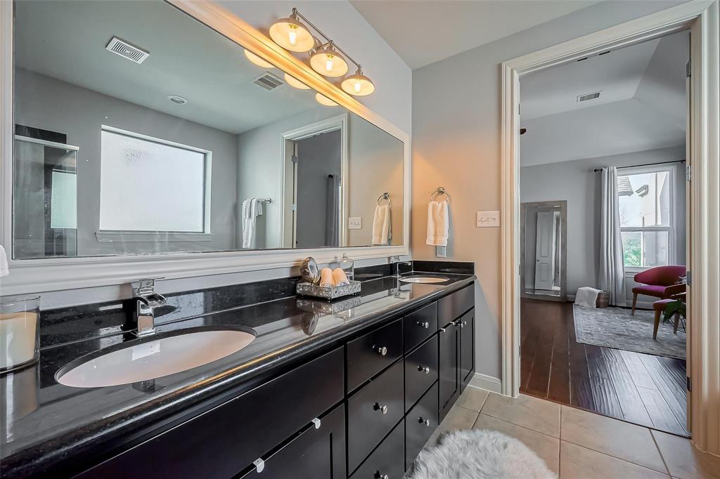 Houston, Texas 77004, United States, 3 Bedrooms Bedrooms, ,4 BathroomsBathrooms,Residential,Active,178795