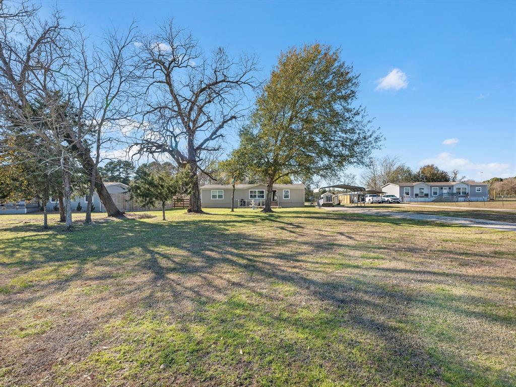 15237 Heavenly Acres Drive, Willis, Texas image 3