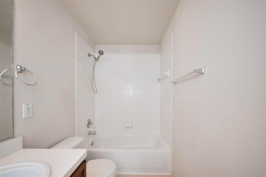 15030 Sugar Sands Drive, Sugar Land, Texas image 30