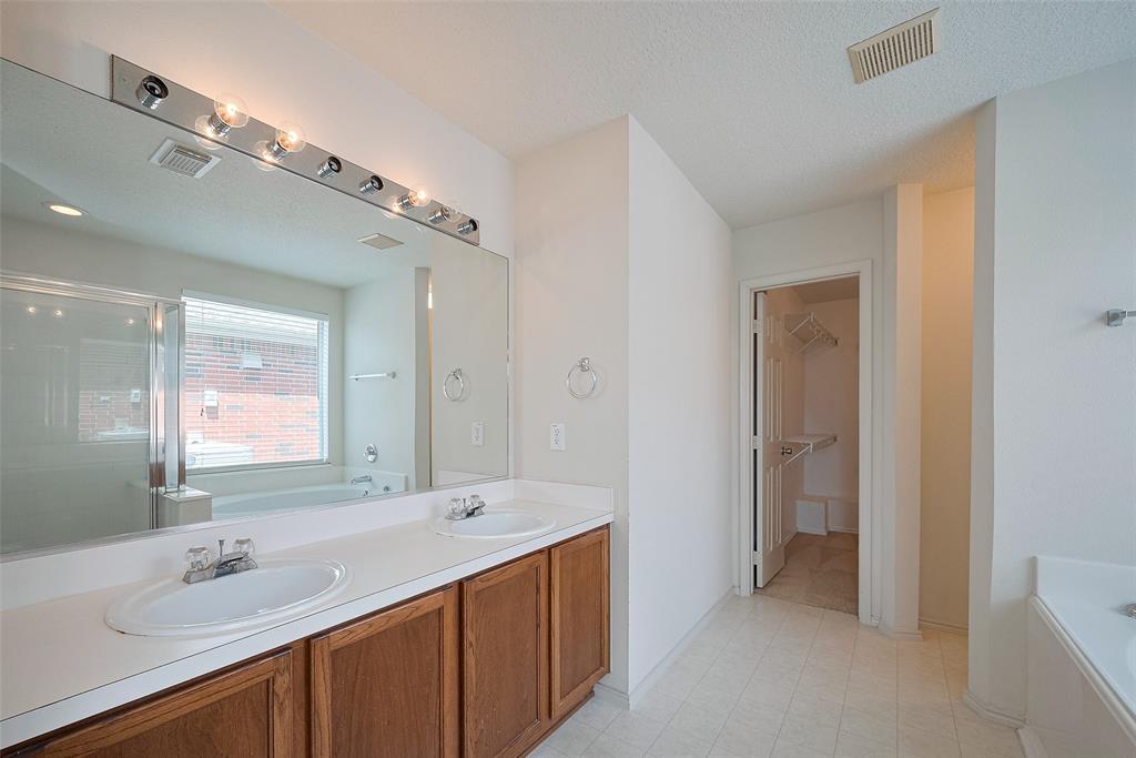 15030 Sugar Sands Drive, Sugar Land, Texas image 38