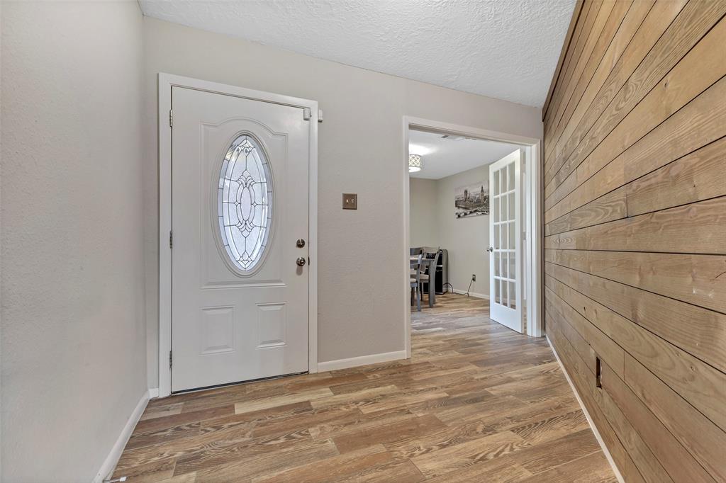 710 Razee Court, Crosby, Texas image 3
