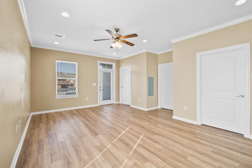 2224 71st Street, Galveston, Texas image 8