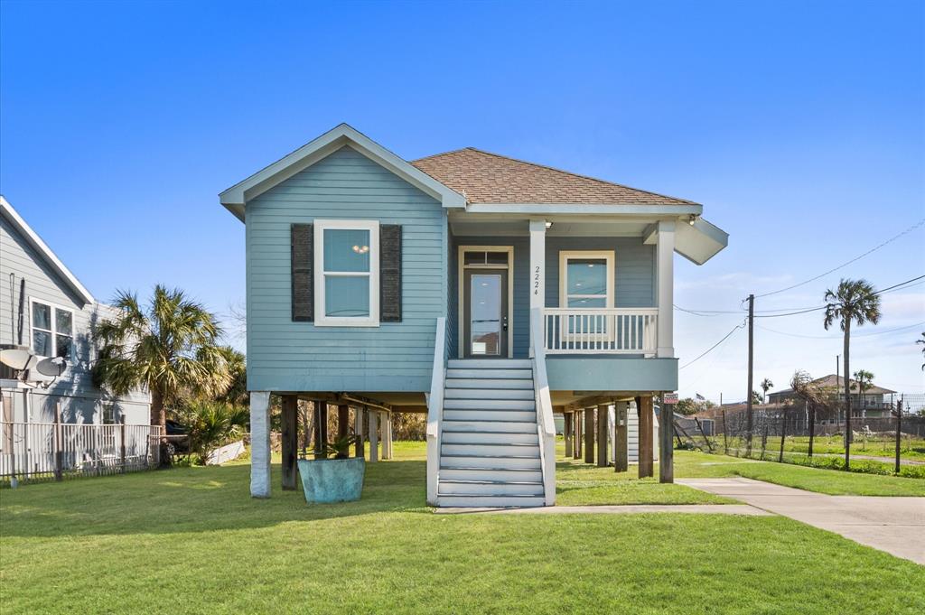 2224 71st Street, Galveston, Texas image 2