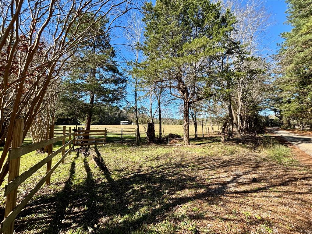 361 County Road 2570, Colmesneil, Texas image 15