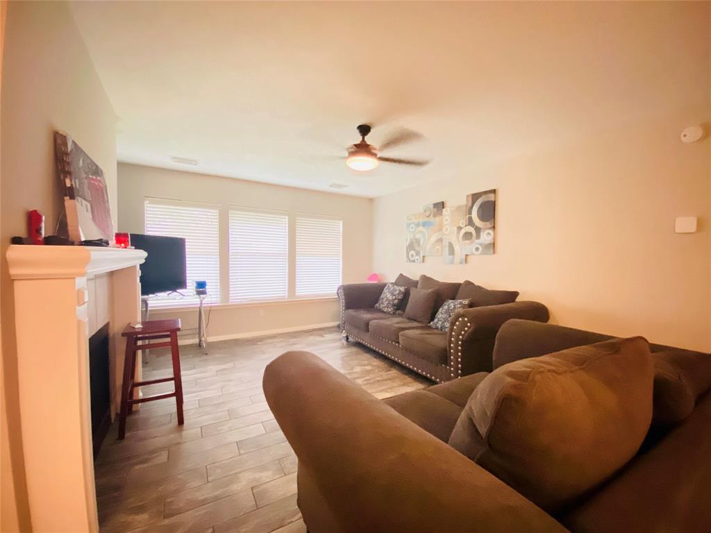 4710 Linden Place