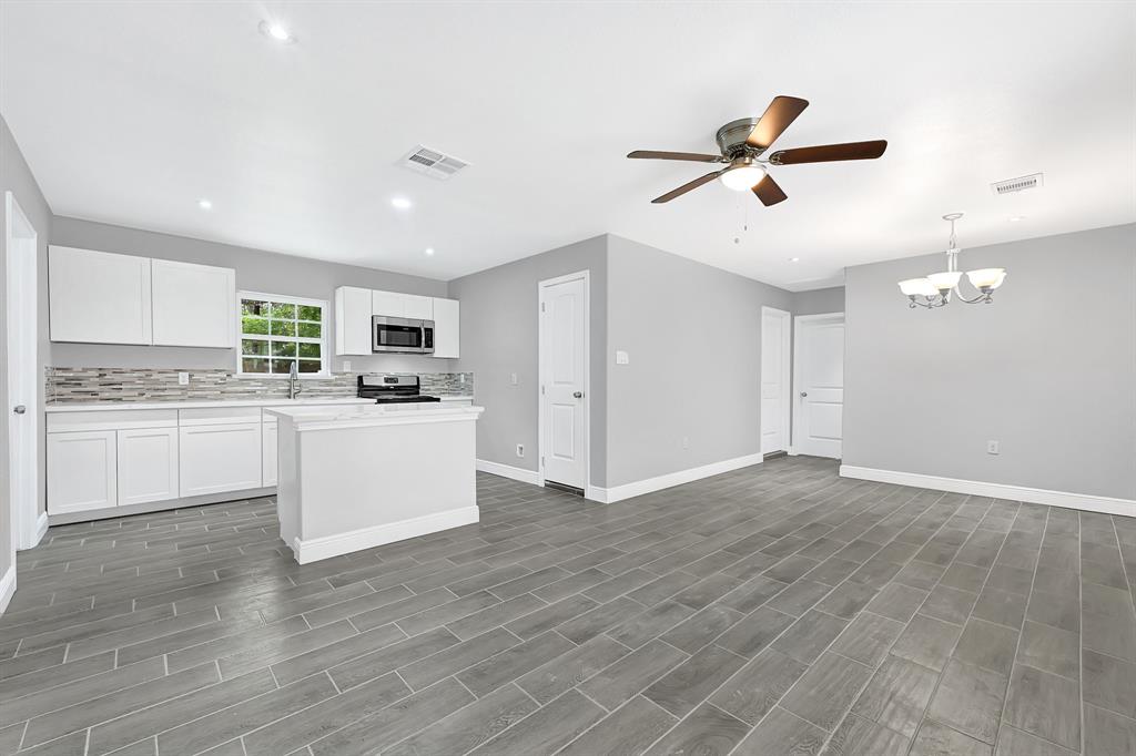 10122 Rockaway Drive, Houston, Texas image 4