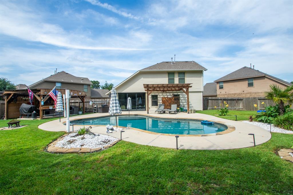 19126 Warlander Court, Porter, Texas image 1