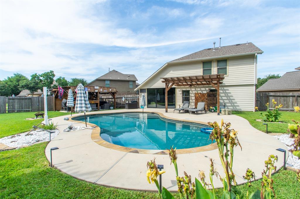 19126 Warlander Court, Porter, Texas image 2