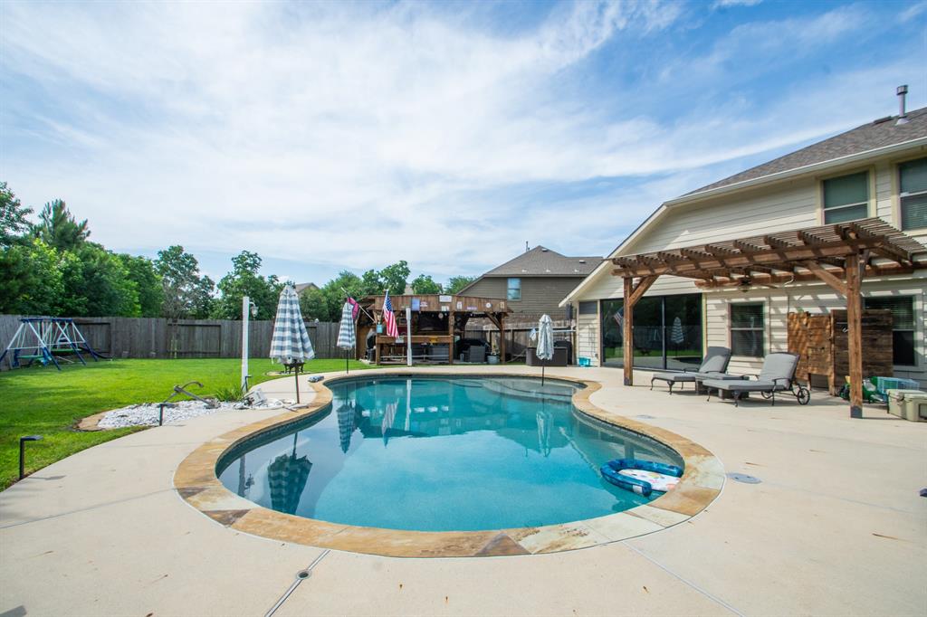 19126 Warlander Court, Porter, Texas image 3