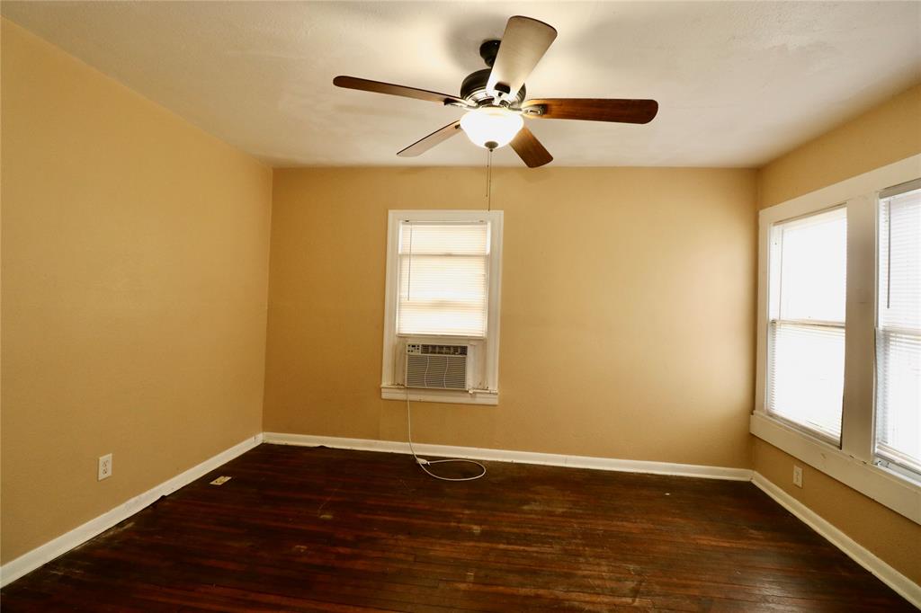 5703 Avenue Q, Galveston, Texas image 6