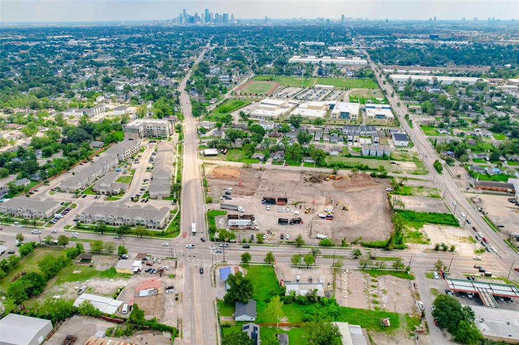 8901 N Main Street, Houston, Texas image 5