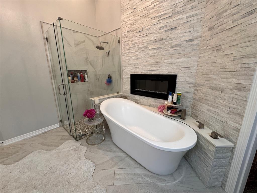 1011 Oak Park Lane Ln, Friendswood, Texas image 20