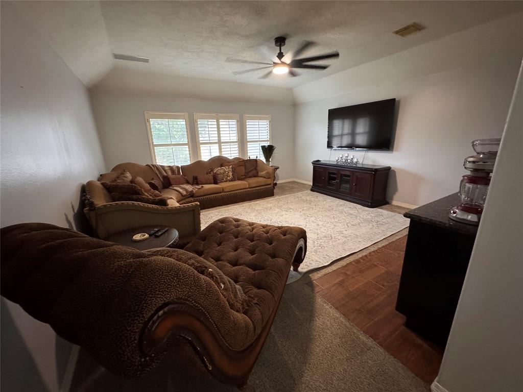 1011 Oak Park Lane Ln, Friendswood, Texas image 27