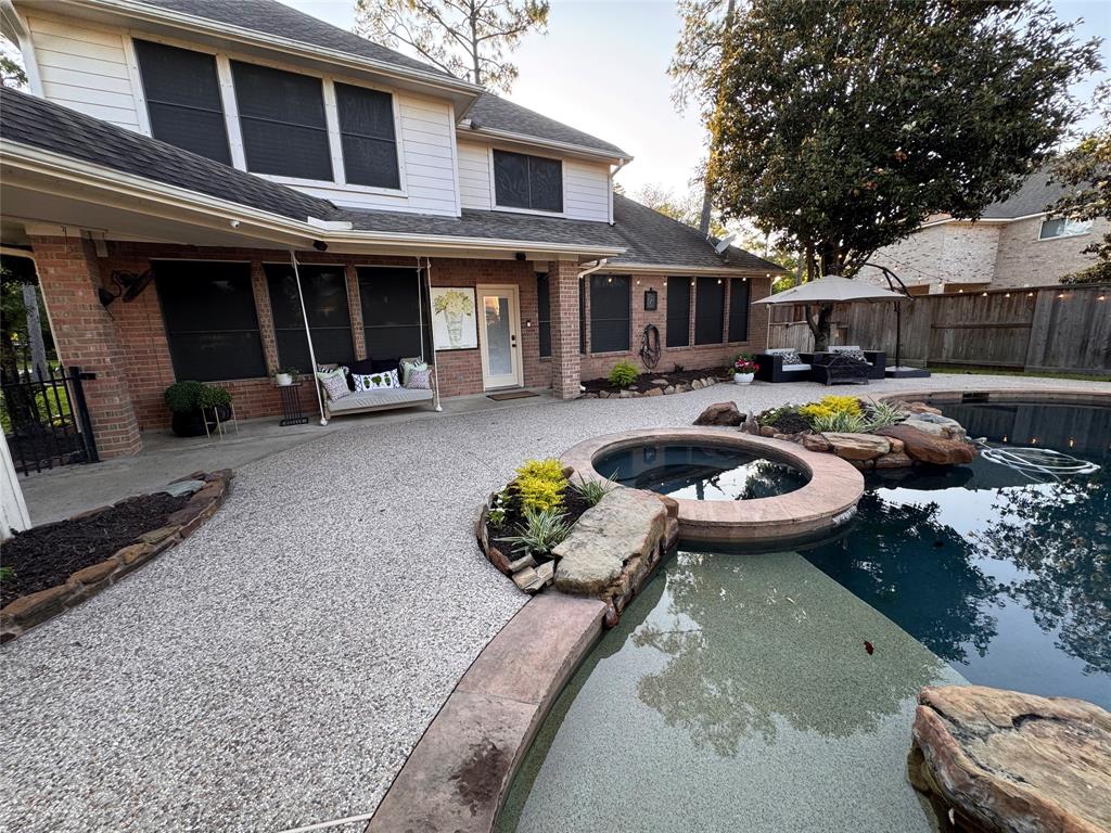 1011 Oak Park Lane Ln, Friendswood, Texas image 38