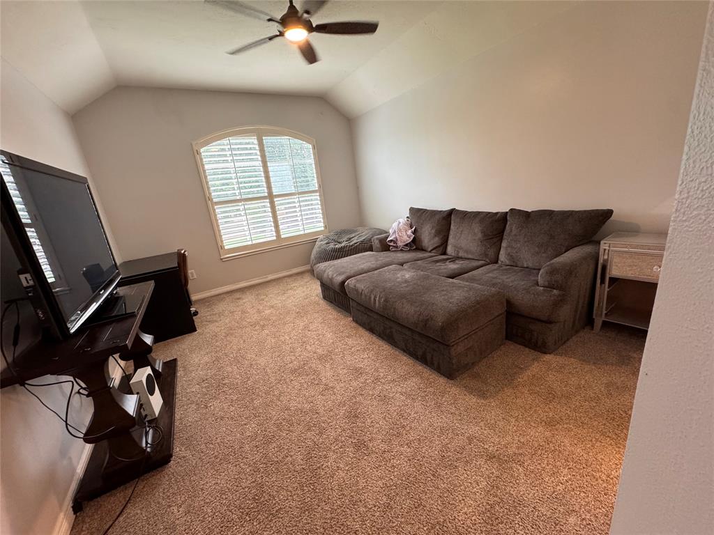 1011 Oak Park Lane Ln, Friendswood, Texas image 29