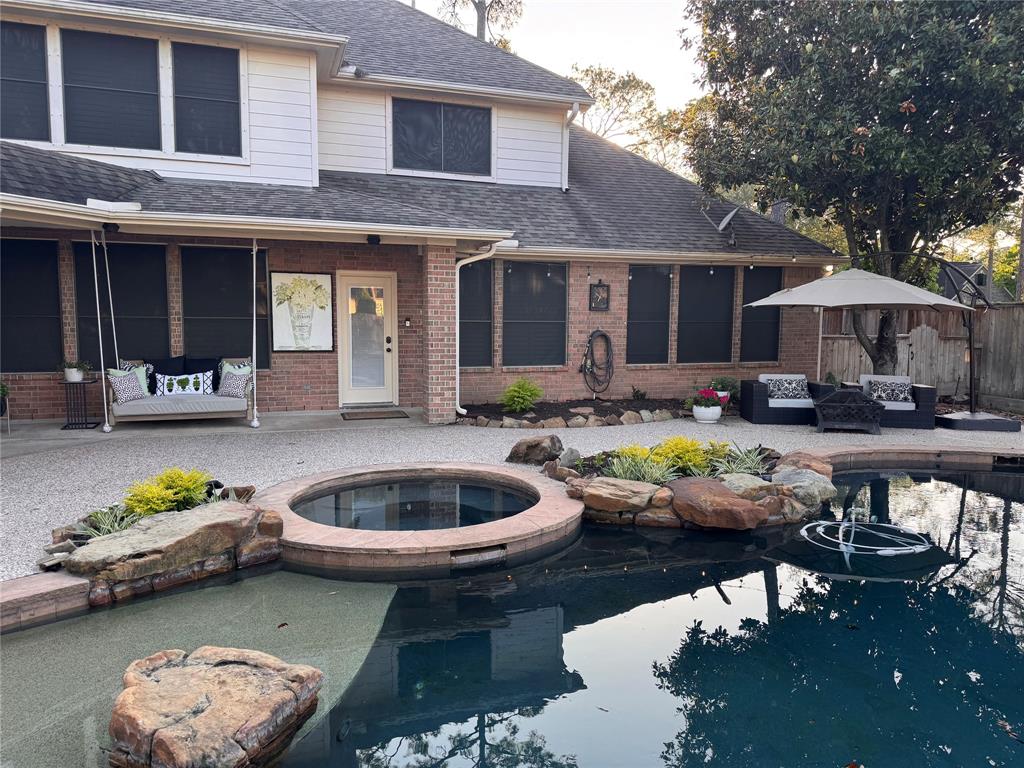 1011 Oak Park Lane Ln, Friendswood, Texas image 39