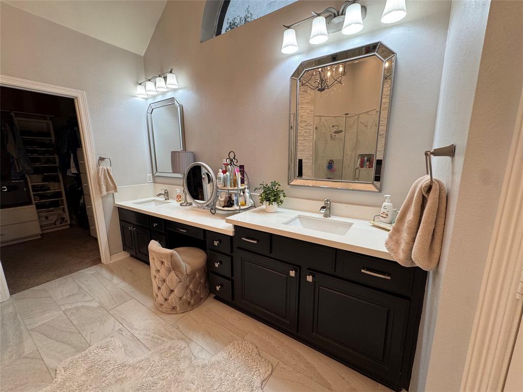 1011 Oak Park Lane Ln, Friendswood, Texas image 18
