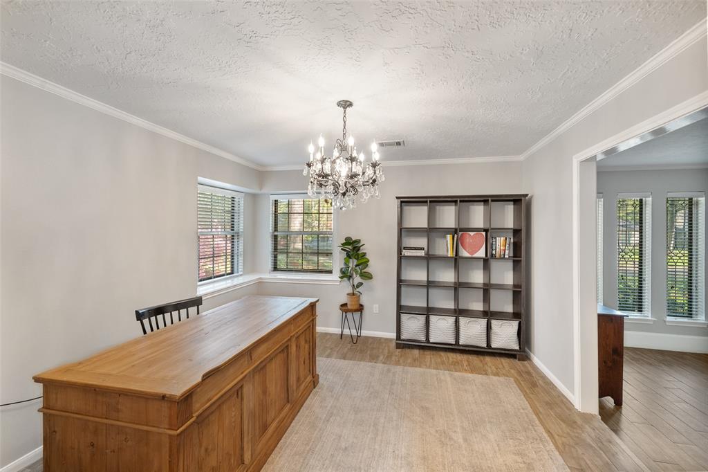2602 Parkdale Drive, Kingwood, Texas image 18