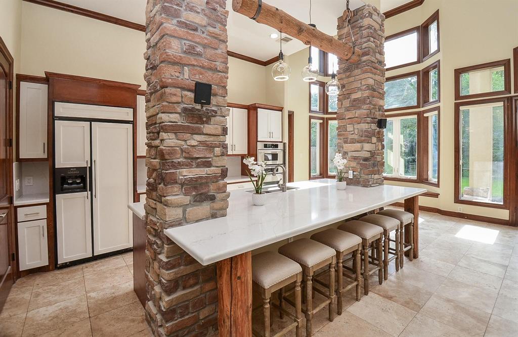 1402 Lynnview Drive