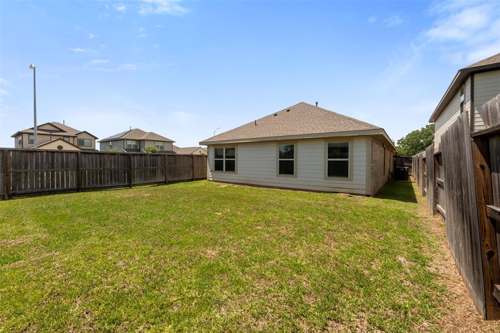 32723 Orchard Haze Drive, Brookshire, Texas image 20
