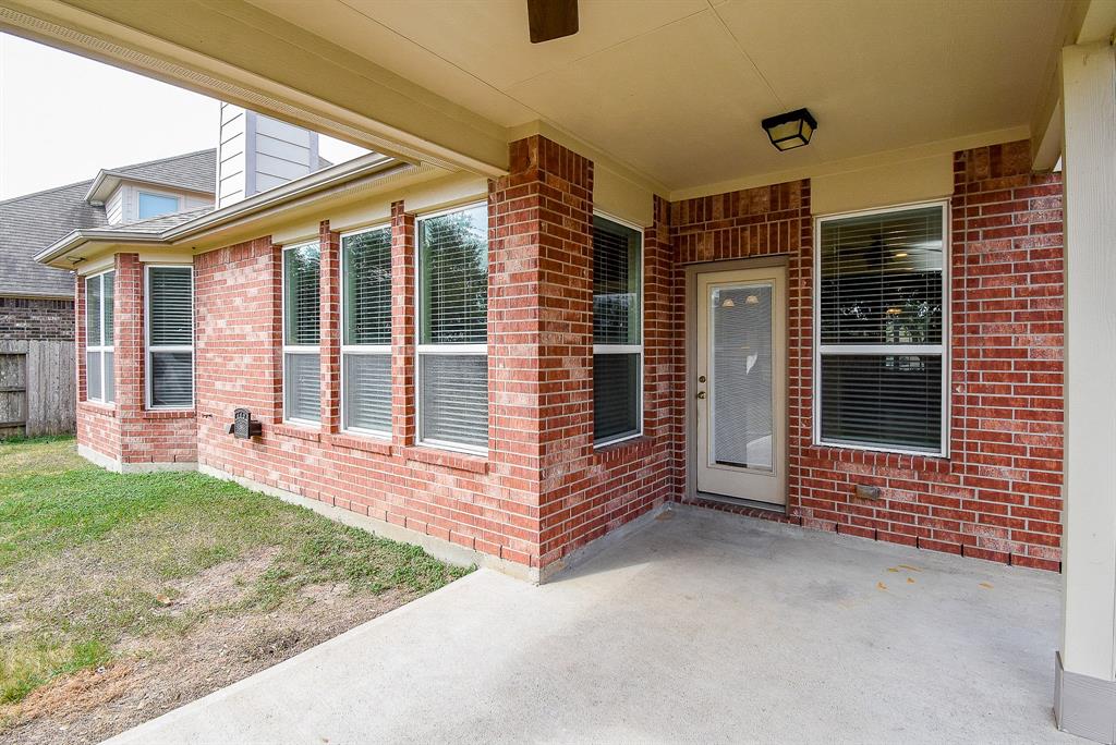 10026 Western Pine Trail, Katy, Texas image 32