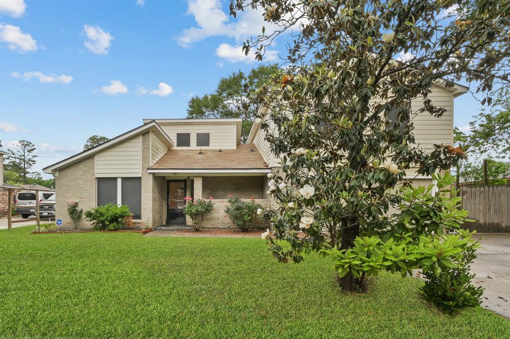 2611 Fern Hill Drive, Spring, Texas image 2