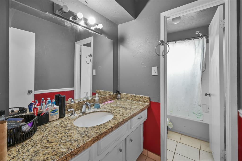 2611 Fern Hill Drive, Spring, Texas image 20