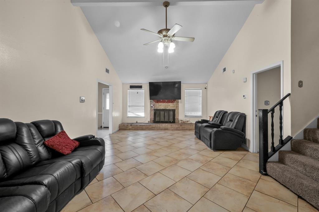 2611 Fern Hill Drive, Spring, Texas image 7