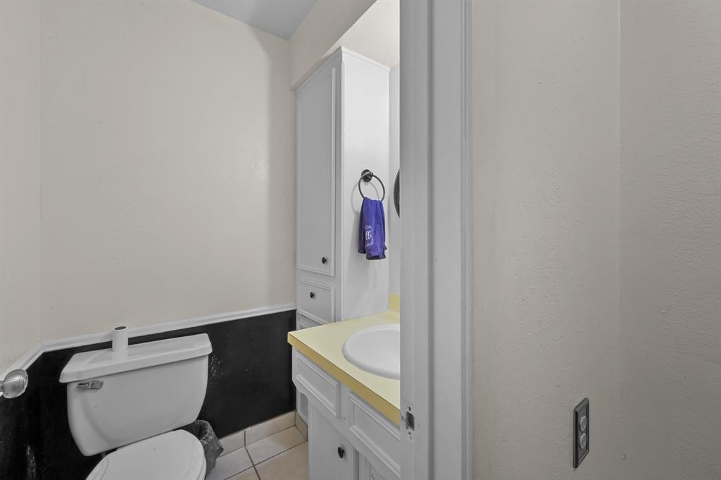 2611 Fern Hill Drive, Spring, Texas image 25