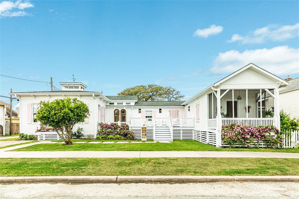 1207 15th Street, Galveston, Texas image 1