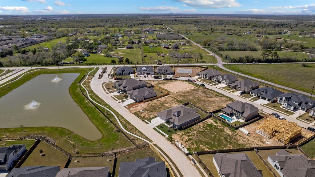 5015 Lake Vista Drive, Manvel, Texas image 31
