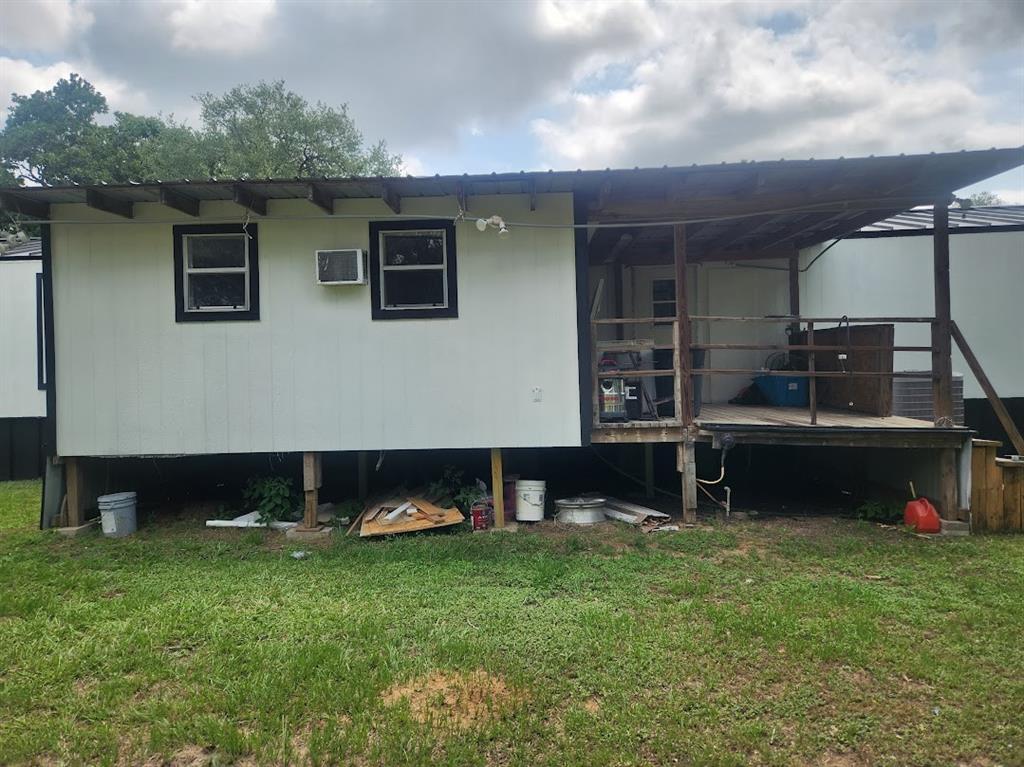 5826 W 2nd Street, Sheridan, Texas image 27