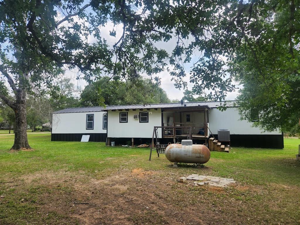 5826 W 2nd Street, Sheridan, Texas image 22