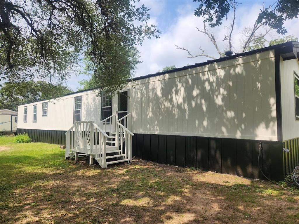 5826 W 2nd Street, Sheridan, Texas image 28