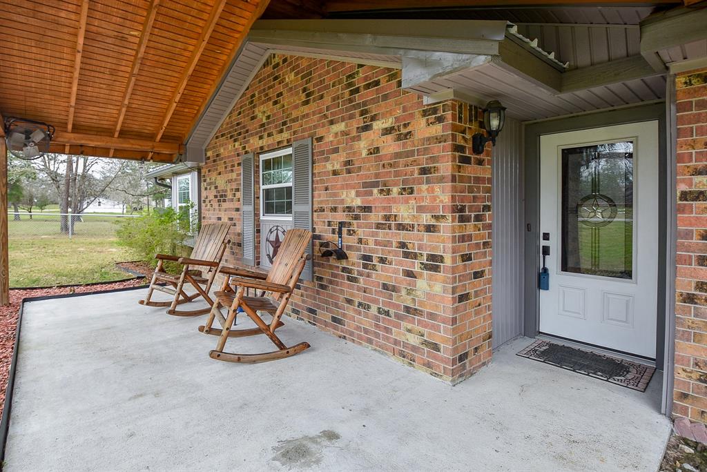 466 Emanuel Road, Goodrich, Texas image 4