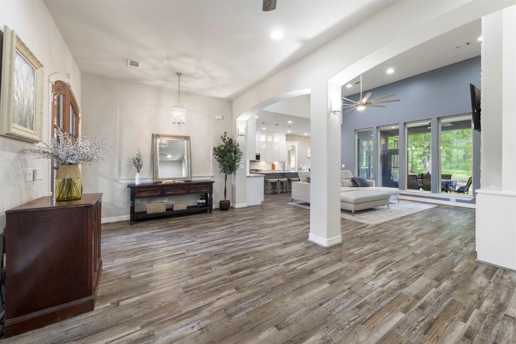 28120 Clint Neidgk Road, Magnolia, Texas image 5